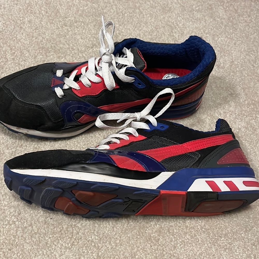 Puma sneakers